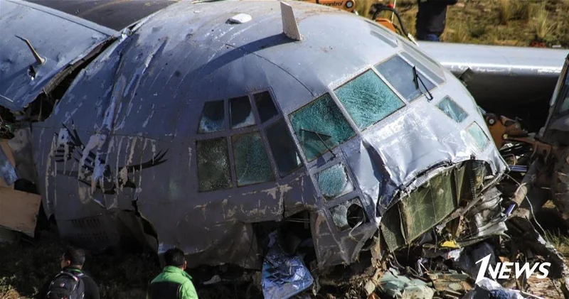 После крушения самолета в Колумбии удалось спасти около 57 военнослужащих ВИДЕО ОБНОВЛЕНО