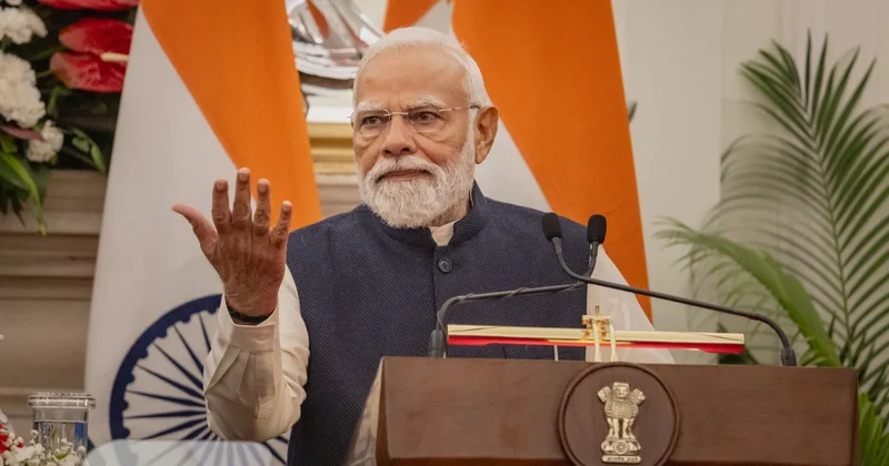 Modi müharibəni koronavirusla müqayisə etdi