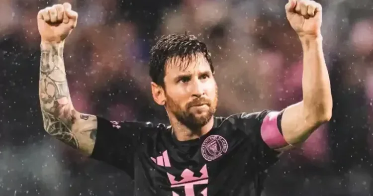 Messi Peleni geridə qoydu
