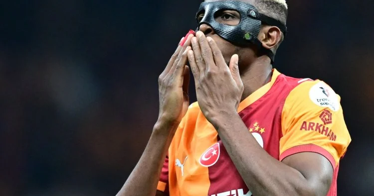 Qalatasaray ın hücumçusu əməliyyat olundu