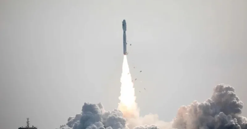 Китай вывел в космос спутники CentiSpace 2
