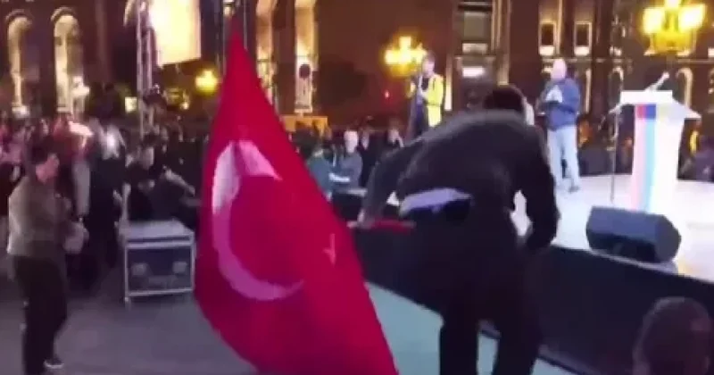 İrəvanda Türkiyə bayrağı yandırılıb, Paşinyan bunun yolverilməz olduğunu bildirib