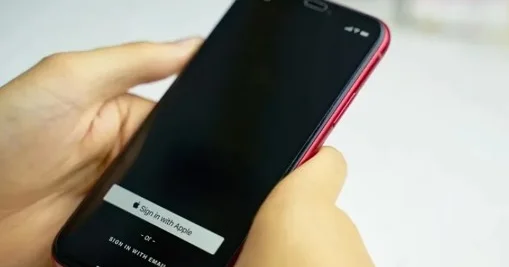 Yeni hücum dalğası: Apple öz silahı ilə vurulur
