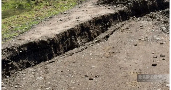 Hirkan Daşdatük Biləsər avtomobil yolunda torpaq sürüşməsi yenidən aktivləşib