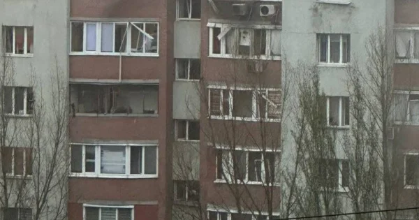 Дроны бьют по городам России и Крыму: есть жертвы, пожары...