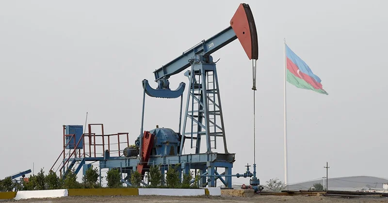 Azeri Light подешевела почти на 1%: нефть торгуется ниже $67