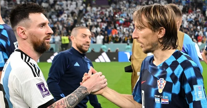 Modriç və Messi eyni komandada?