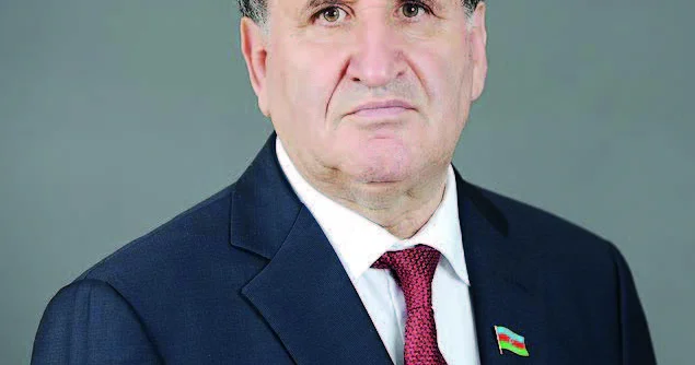 Akademik elmin yeni nəsli