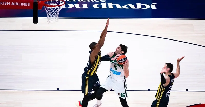 Fənərbaxça finalda, Monako Olimpiakos a qarşı YENİLƏNİR