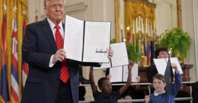 Суд не позволил Трампу закрыть Министерство образования