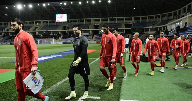 Fernandu Santuş millimizin heyətini açıqladı SON DƏQİQƏ