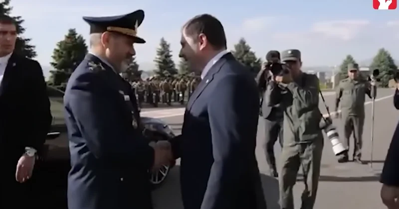 İranla Ermənistan arasında hərbi anlaşma: Kimə qarşı?