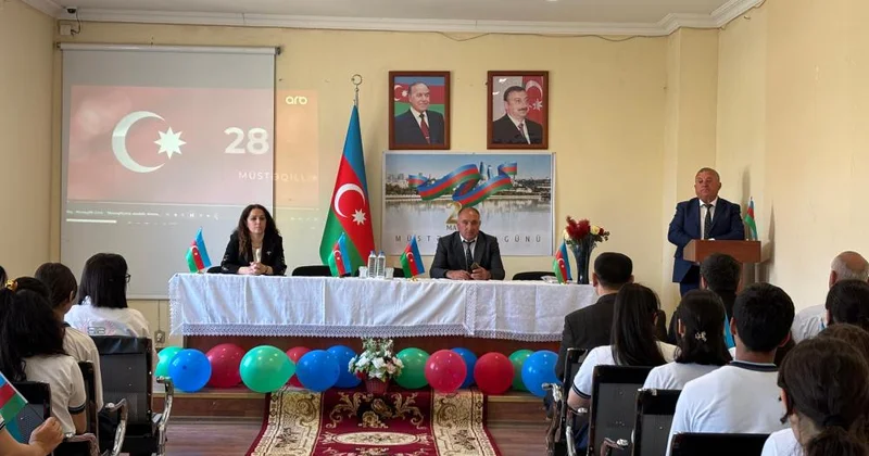 Qobustan qəsəbəsində müstəqillik günü qeyd edilib