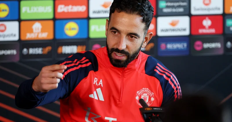 Ruben Amorim Mançester Yunayted rəhbərliyindən dörd futbolçunun göndərilməsini tələb edib