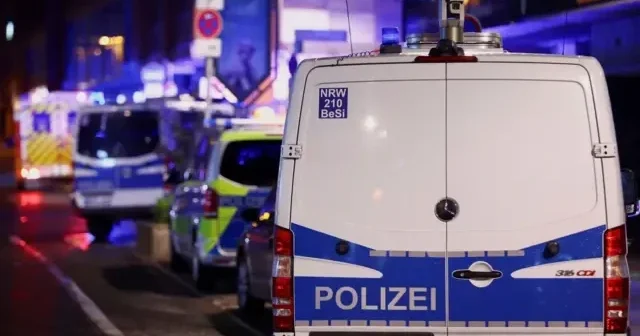 СМИ: В результате нападения с ножом в Германии пострадали восемь человек