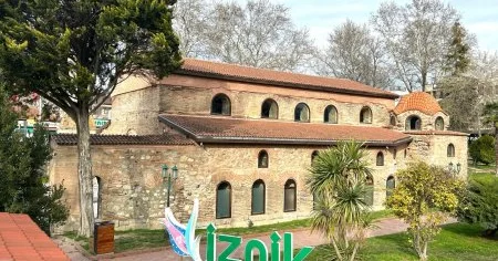 Bursanın İznik bölgəsində Birinci Nikea Şurasının 1700 illiyi keçirilib