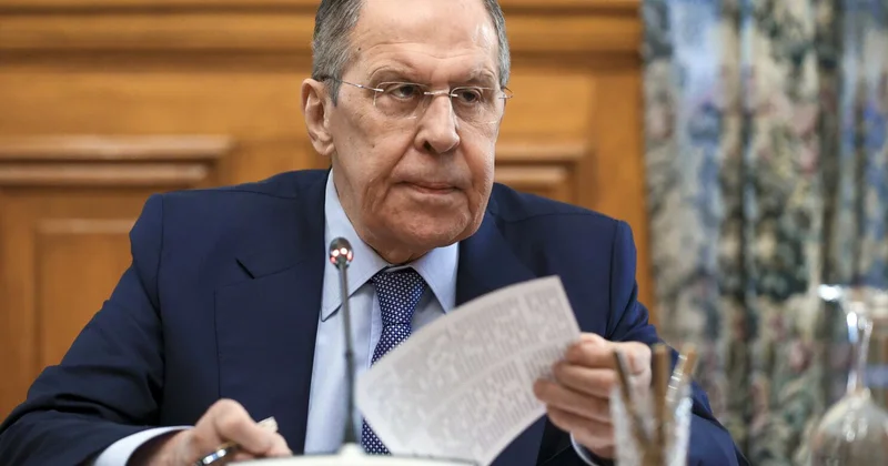 Lavrov Bakıya görə İrəvana göndərilib Ermənistan KİV