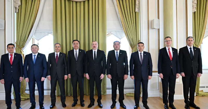 Prezident TDT DİN başçılarının ikinci görüşünün iştirakçılarını qəbul etdi (FOTO)