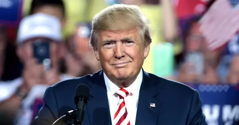 Трамп намекнул на вечное президентство
