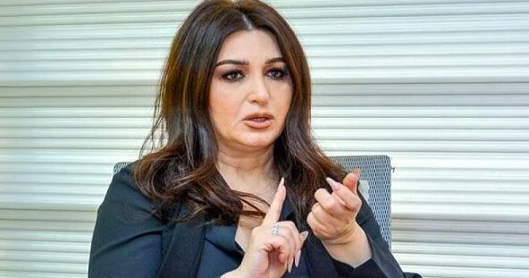 Əsəbdən qıp qırmızı oldu