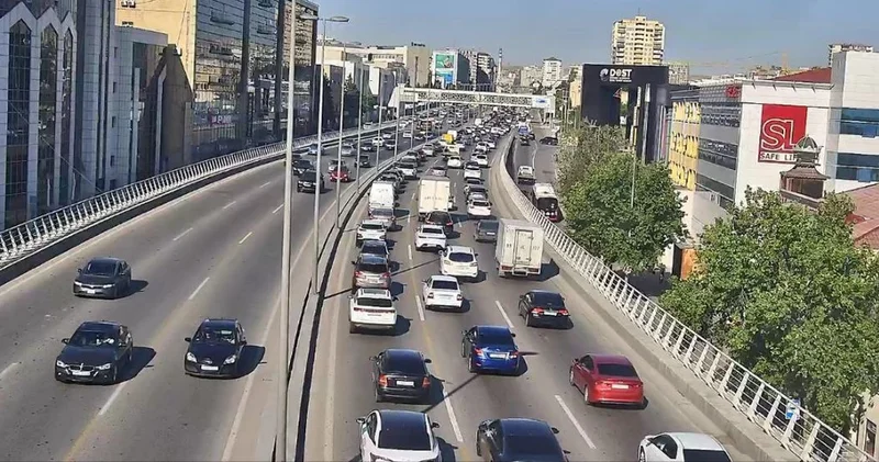 Bakıda bu küçələrdə sıxlıq var Sürücülərə XƏBƏRDARLIQ