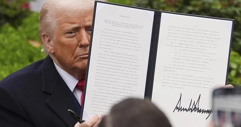 Трамп идёт войной на Европу: 50% пошлины с 1 июня
