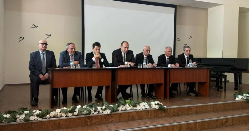 Attestasiya proqramı çərçivəsində təhsilverənlərlə maarifləndirici görüşlər davam edir