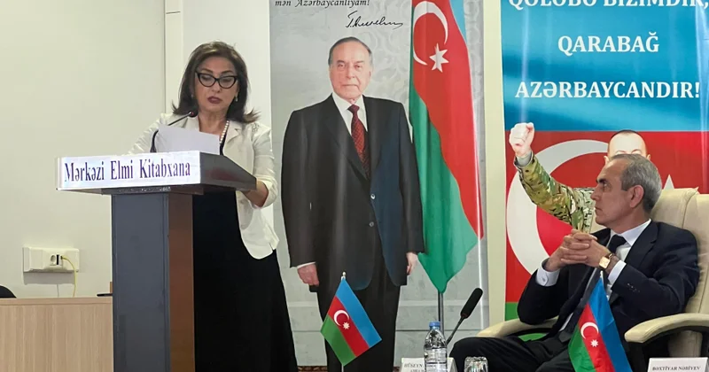 Prezident Kitabxanasının direktoru elmi konfransda çıxış edib