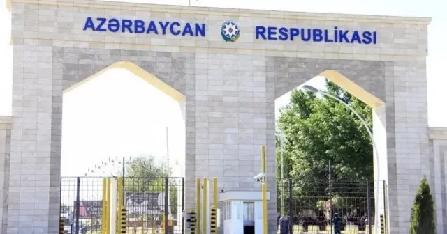 İran Bakıdan sərhədi açmasını istəyir
