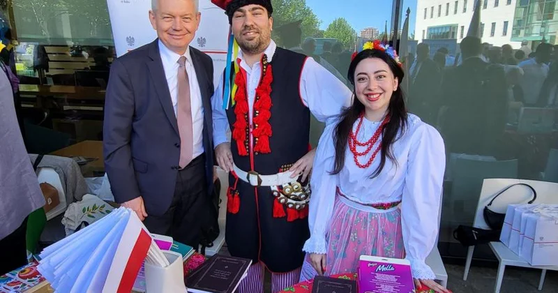Polşa səfirliyi 13 cü Beynəlxalq Festivalda təmsil olunub