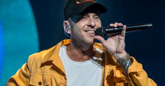 OneRepublic in üzvü Azərbaycan dilini öyrəndiyi görüntüləri paylaşdı