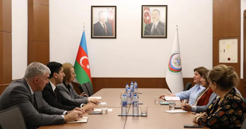 Prezident Administrasiyasının nümayəndəsi AQUPDK yanında İctimai Şuranın üzvləri ilə görüşüb
