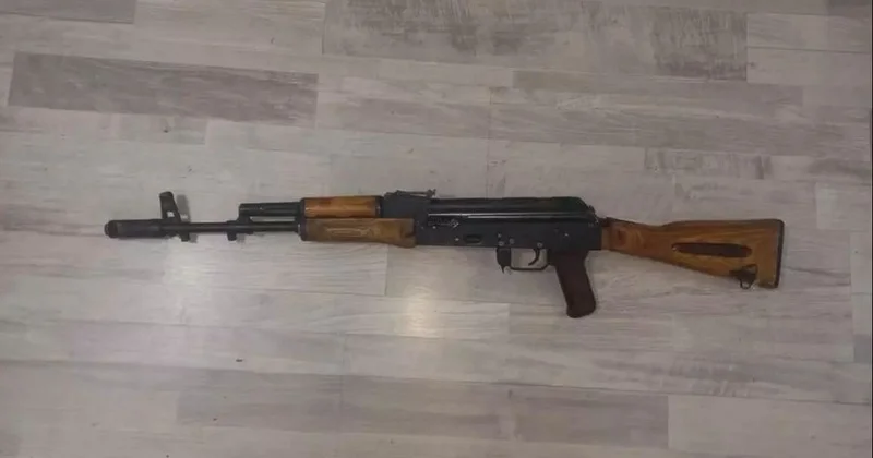 В Сумгайыте обнаружены два автомата Калашникова