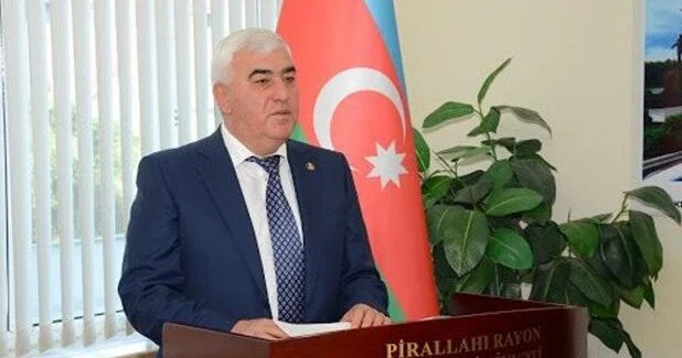 Bakıda başçı məktəb direktorunu özünə müavin təyin etdi