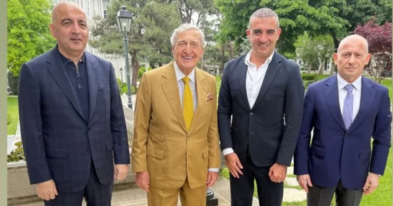 Mübariz Mənsimov məşhur milyarderin qonağı olub