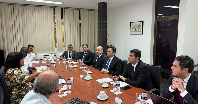 Yalçın Rəfiyev Kubaya səfər edib