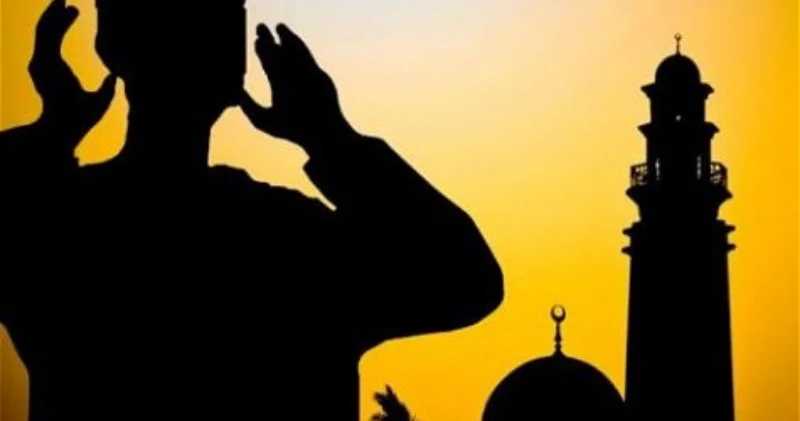 Azərbaycan məscidlərində azan canlı verilir, yoxsa fonoqramla?