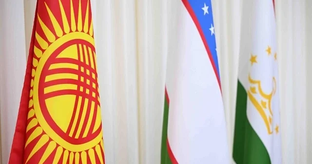 Таджикистан ратифицировал договор о стыке границ с Кыргызстаном и Узбекистаном