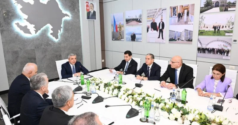 Samir Nuriyev: Ağalıda torpaqların əkin məqsədilə istifadəyə verilməsi üçün icarə müqavilələri bağlanılır