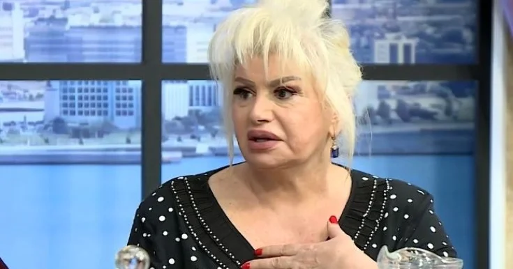 Qızına biznes qurur