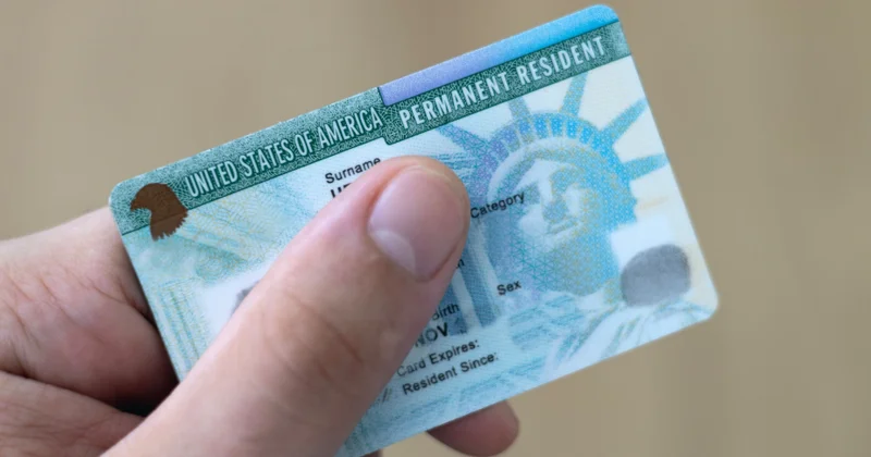 “Green card” arzusunda olanların nəzərinə ABŞ bu addımı atdı