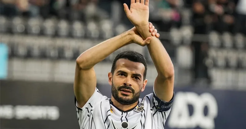 Emin Mahmudov: “Hər dəfə “Qarabağ”a uduzanda əsəbləşirdik” MÜSAHİBƏ + FOTO
