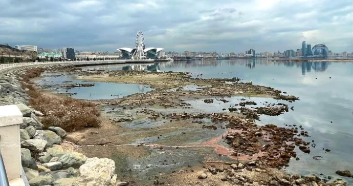 Xəzər suyunun duzsuzlaşdırılması layihəsinin icrasına başlanılıb Yeni su xətti çəkilir