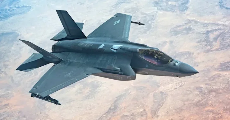 ​ABŞ Polşaya 3 “F 35” verdi VİDEO