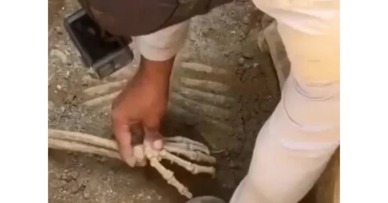 Varlı adamın məzarından SƏRVƏT ÇIXDI VİDEO