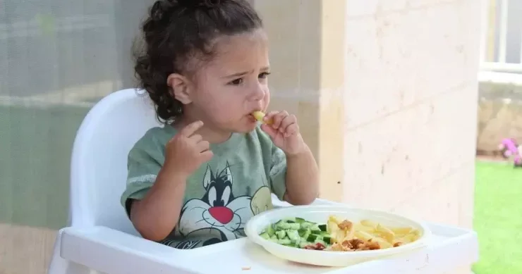 Uşaqlar niyə tərəvəz yemək istəmir? Həkimlərin İZAHI