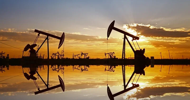 Brent markalı neftin qiyməti yanvardan bəri ilk dəfə 81 dolları keçib