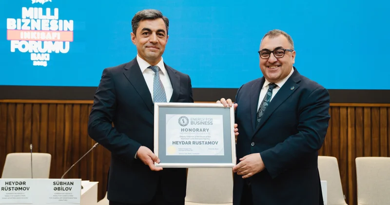 ® AYNA rəhbərliyi Milli Biznesin İnkişafı Forumunun altıncı xüsusi sessiyasında iştirak edib