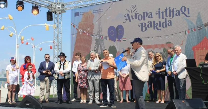 Polşa səfirliyi Avropa Şəhərciyində fəal iştirak edib