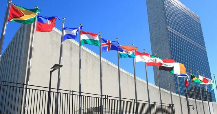 Çin BMT Təhlükəsizlik Şurasını İrandakı vəziyyətlə bağlı təcili tədbirlər görməyə çağırıb